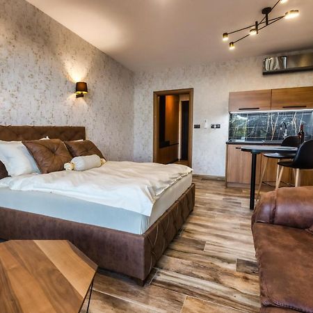 Apartmani Tiske Noci Bečej 外观 照片