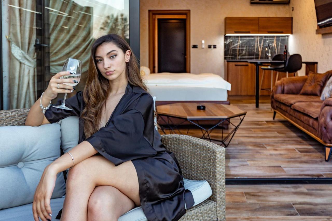 Apartmani Tiske Noci Bečej 外观 照片